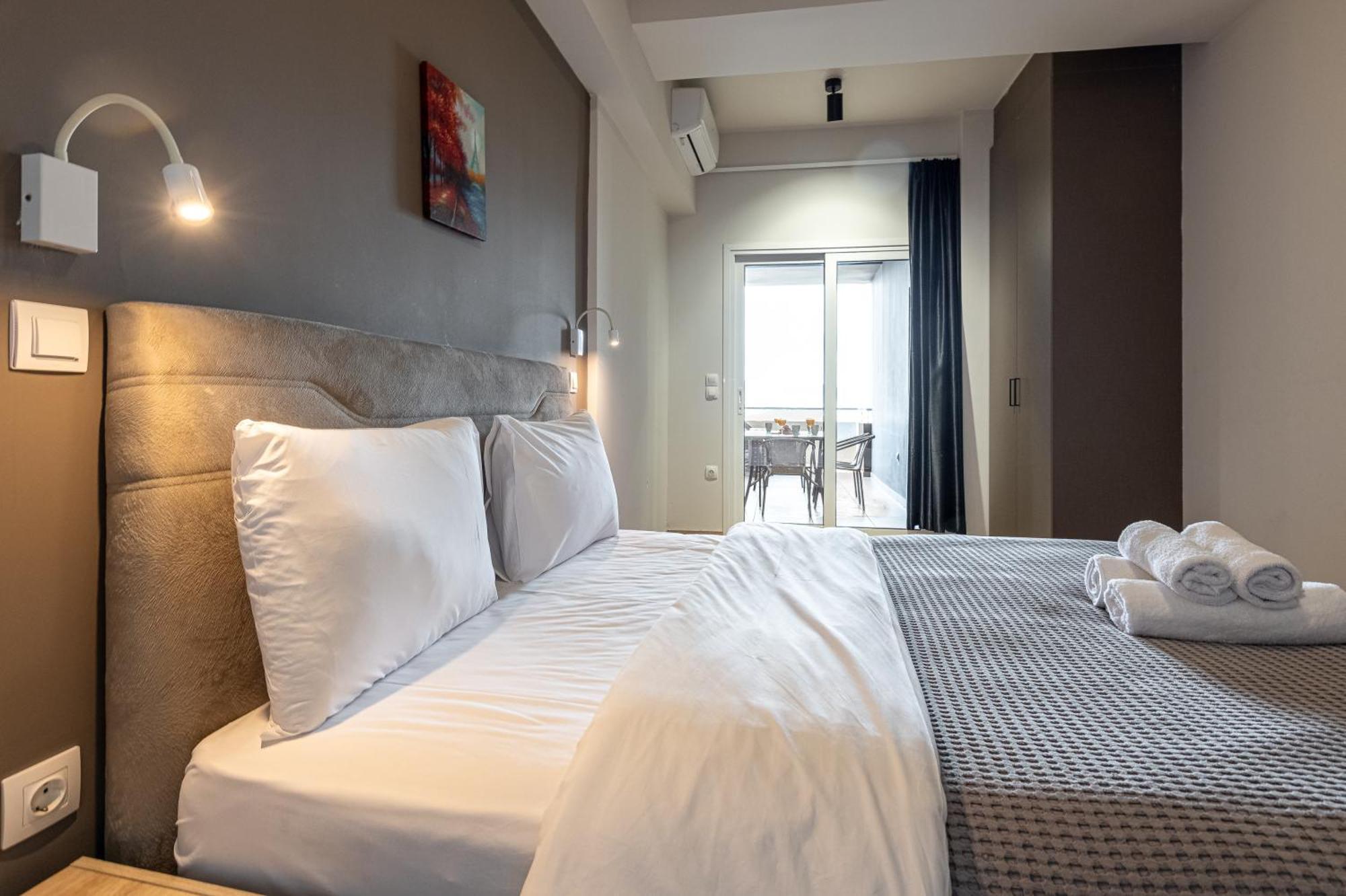 Athenian Infinity Apartments Eksteriør billede
